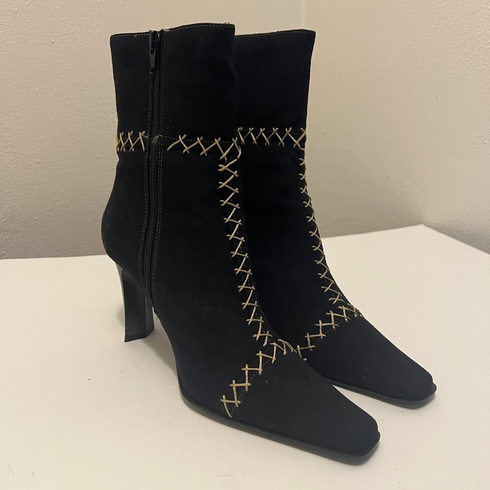 Ann Mitchell Black Faux Suede Booties | Size 6.5 | 3 Inch Heel Ankle Boots